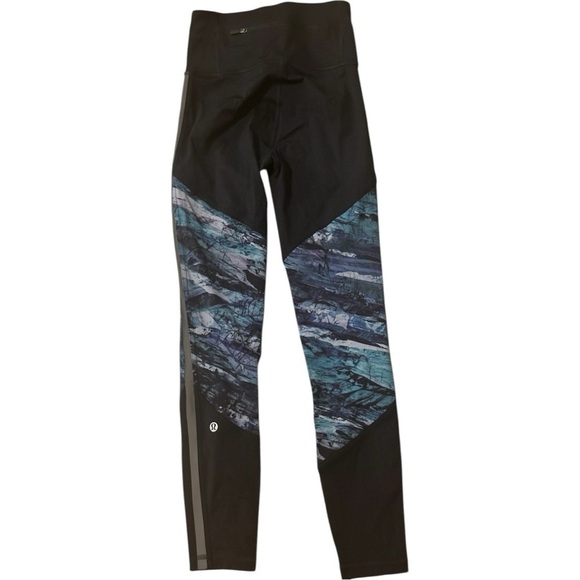 Lululemon Athletica Run To Rest Tights 25” size 2 - Picture 5 of 8